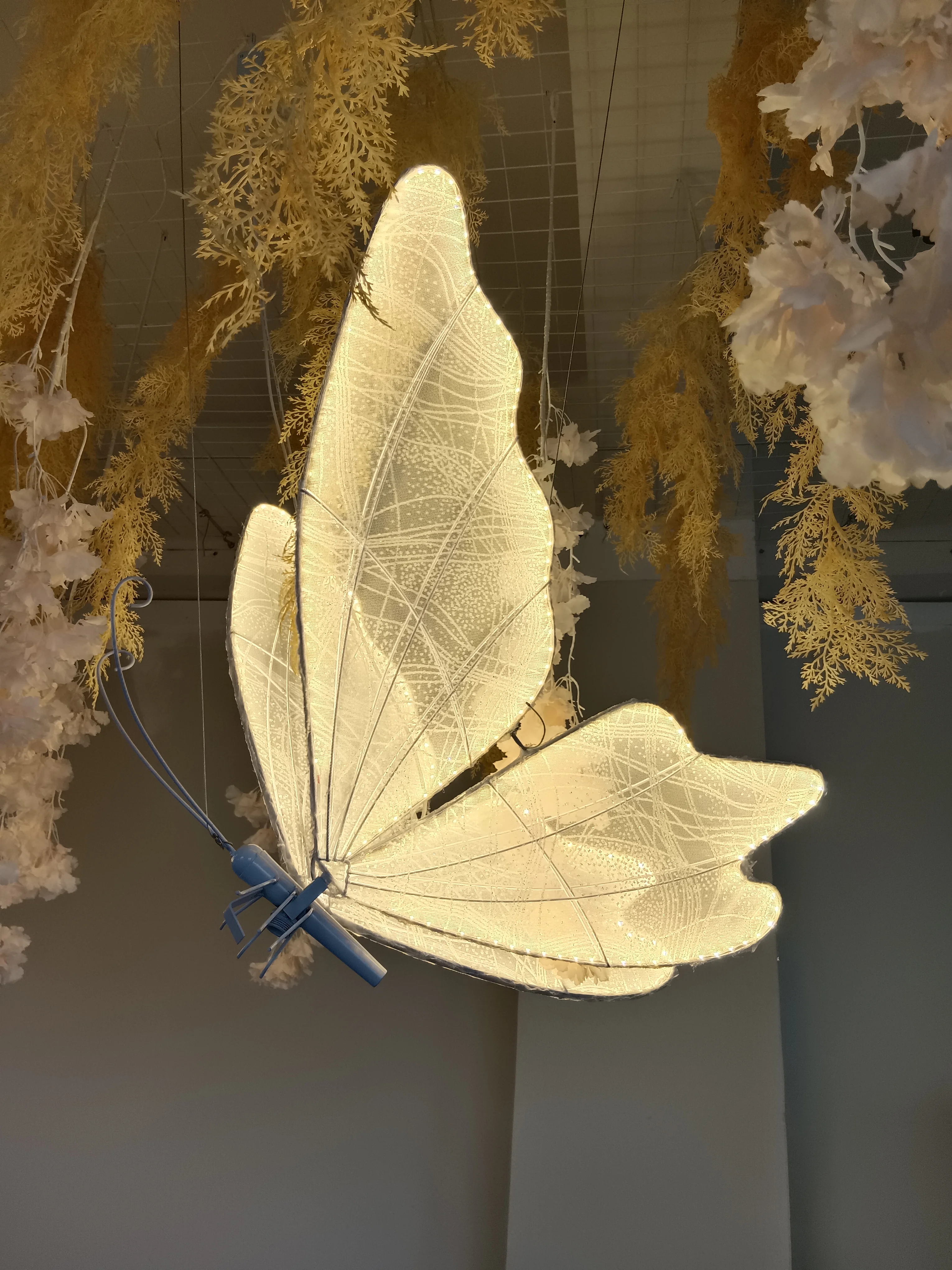 Imagem -06 - Lâmpada Led White Lace Butterfly Decoração de Casamento Luz Romântico Criativo Lâmpadas Carga na Estrada Palco Passarela na Festa