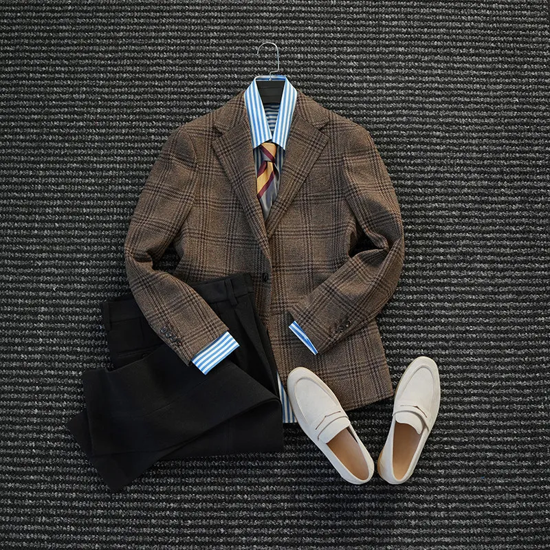 

Wool Blended Suit Gentleman's Elegant Vintage Suit