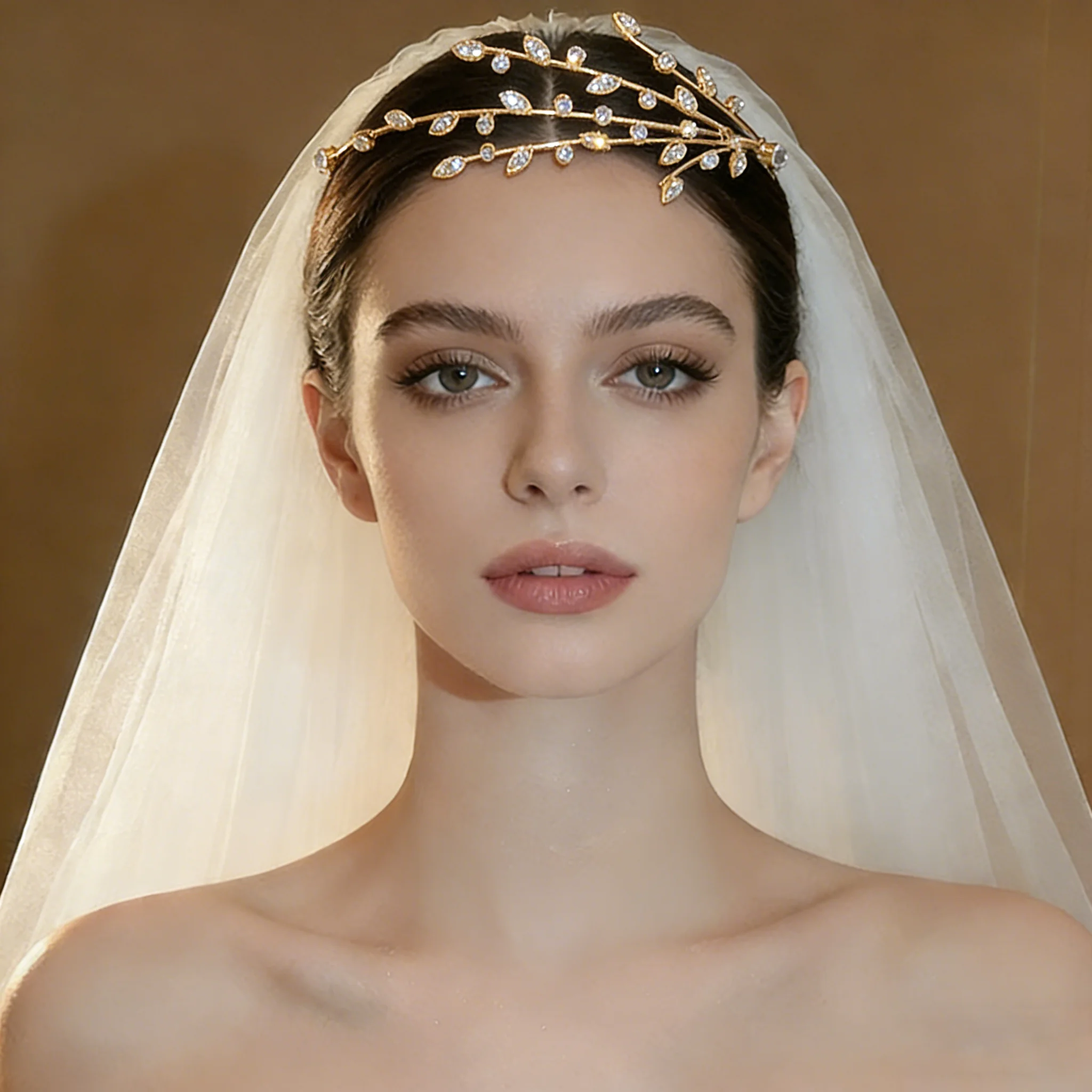 

Блестящие стразы, свадебные повязки на голову, женские свадебные повязки золотого цвета, корона в виде листьев, аксессуары для волос, головной убор подружки невесты для вечеринки, свадьбы