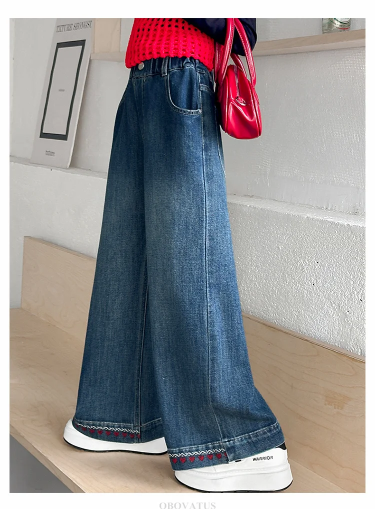 Herbstliche Kinder-Streetwear: Weite Jeans mit Herzsaum für Teenager-Mädchen, Trendige Blaue Denim-Hosen, Lockere Kinderhosen – Detail 3