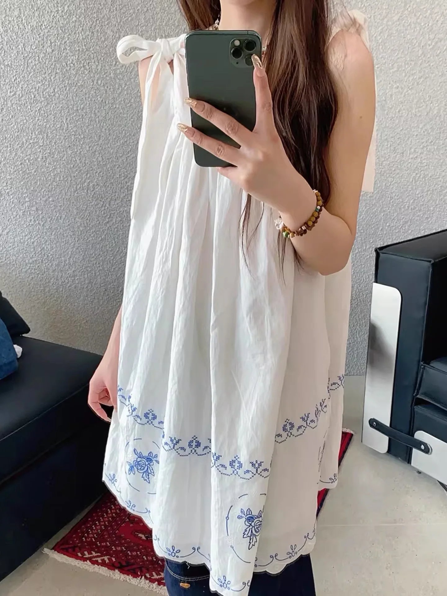 

Summer 2026 New Style Embroidered Holiday Vest Women's White Slimming Top Cotton Linen Blend Sleeveless Loose Fit Ladies Dress