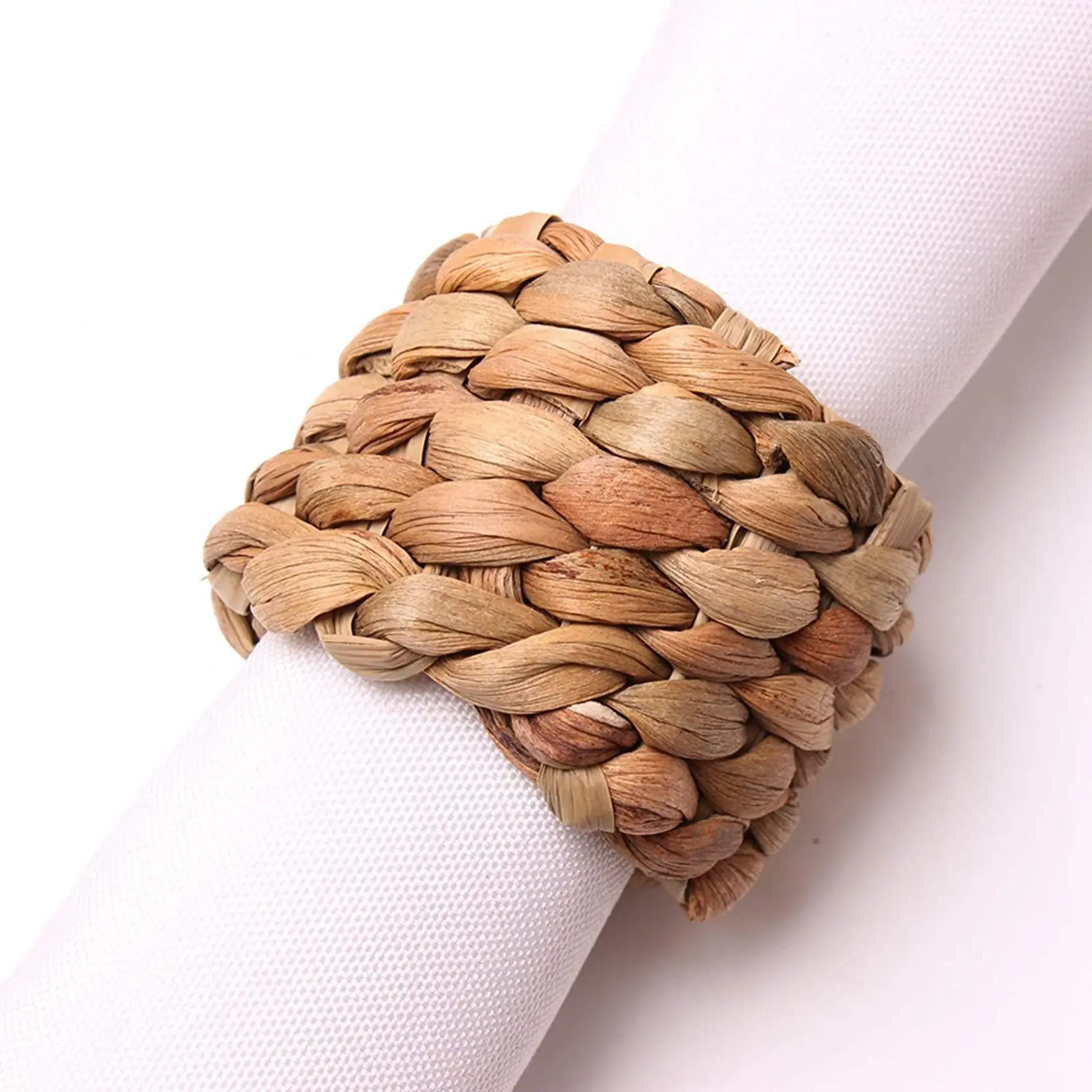 BAAU 16Pcs Country Style Water Woven Napkin Ring, Hand-Woven Straw Napkin Ring, Farmhouse Natural Napkin Buckle