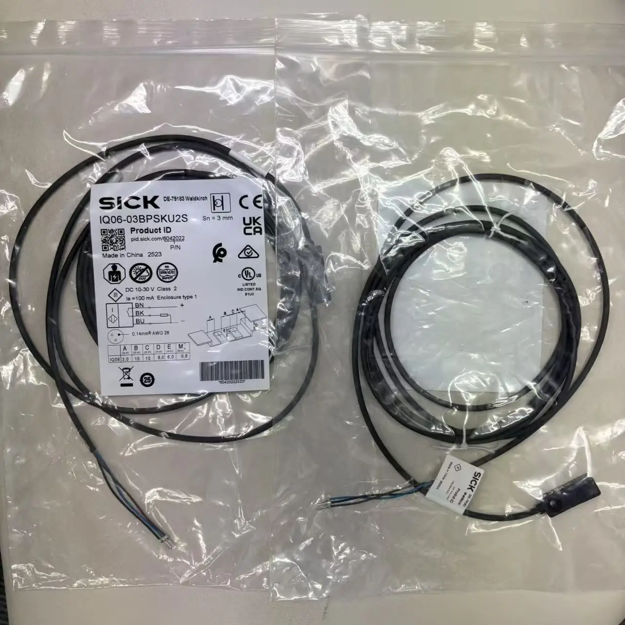 

Оригинальные IQ06-03BPSKU2S 6042022, ИНДУКТИВНЫЕ ДАТЧИК БЛИЗОСТИ, новые на складе