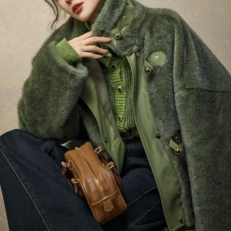 Kolekcja Jesień Zima 2026: Wyjątkowe, wyrafinowane, vintage i luksusowe płaszcze z futra, ciepłe okrycia wierzchnie dla kobiet, nowości.