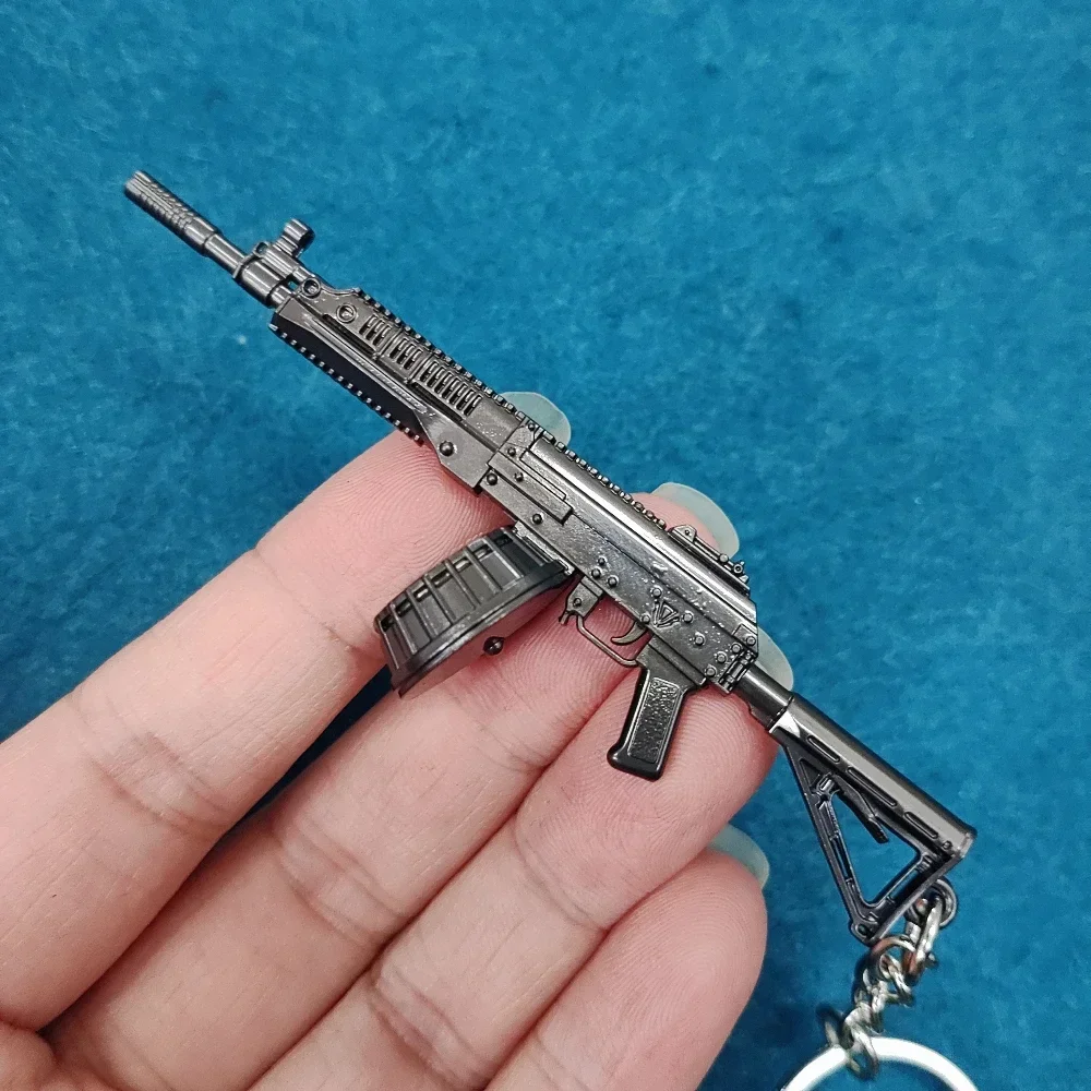 Mini QBZ95 Rifle AK47 Pistol Model Alloy UMP9 Toy Gun Keychain Bag Pendant Ornaments Children Toy Birthday Gift