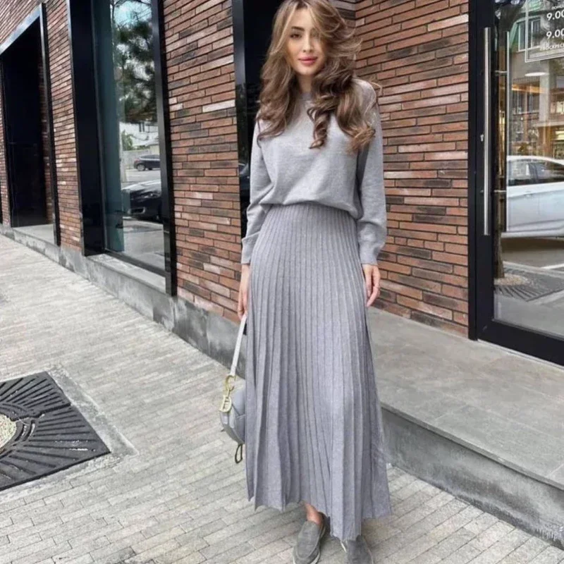 

Women's Sweater Set Temperament Commuter O-neck Long Sleeves Pleated Skirt Solid Color Offie Ladies Elegant Knited Suit Skirts