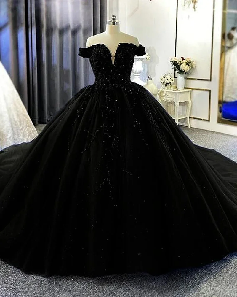 

Customized Black Wedding Dresses Off The Shoulder Ball Gown Gothic Vestido De Novia Lace Sequins Beaded Long Tulle Robe
