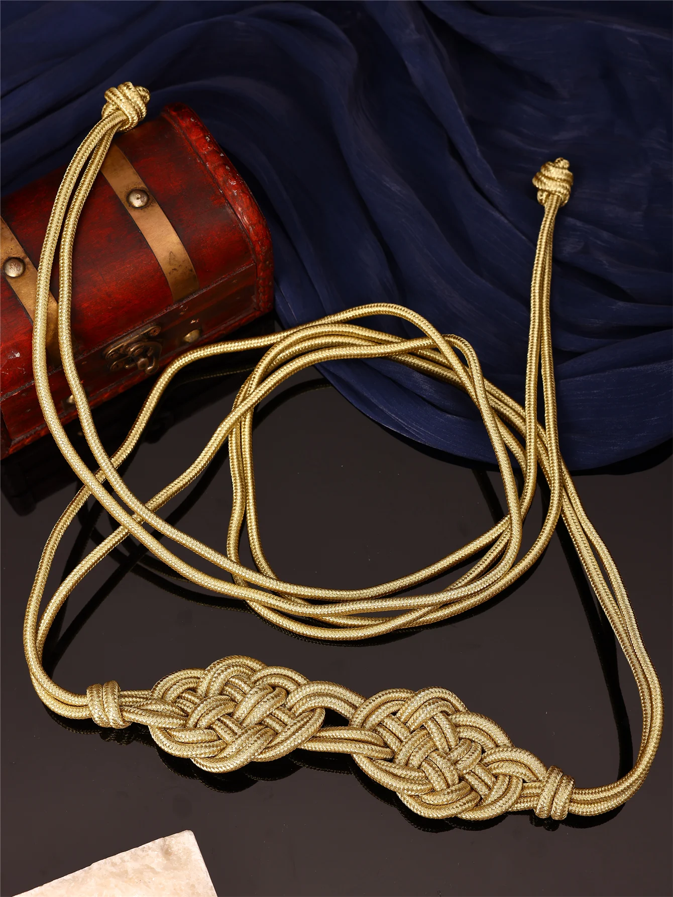 1 Piece of Fashionable and Elegant Women's Robe Belt, Purely Hand-Woven with Geometric Shapes, Suitable for Women's Weddings and Banquets, High-End Rope Waist Chain, Versatile Decorative Belt