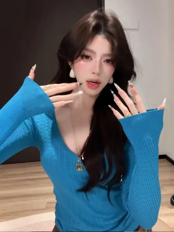 

Blue Long Sve V-Ne Knitted Top Women's Slim Fit Sexy Faion Spring New Sle Ci Walk Suitable Breathable Knitwear