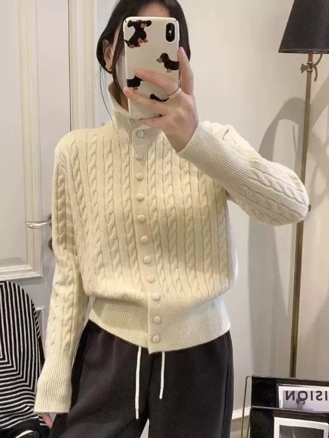 Trendy Loose Women's Knitted Sweater Spring Autumn 2026 High Quality Unique Beautiful Slimming Fashionable Top Korean Style