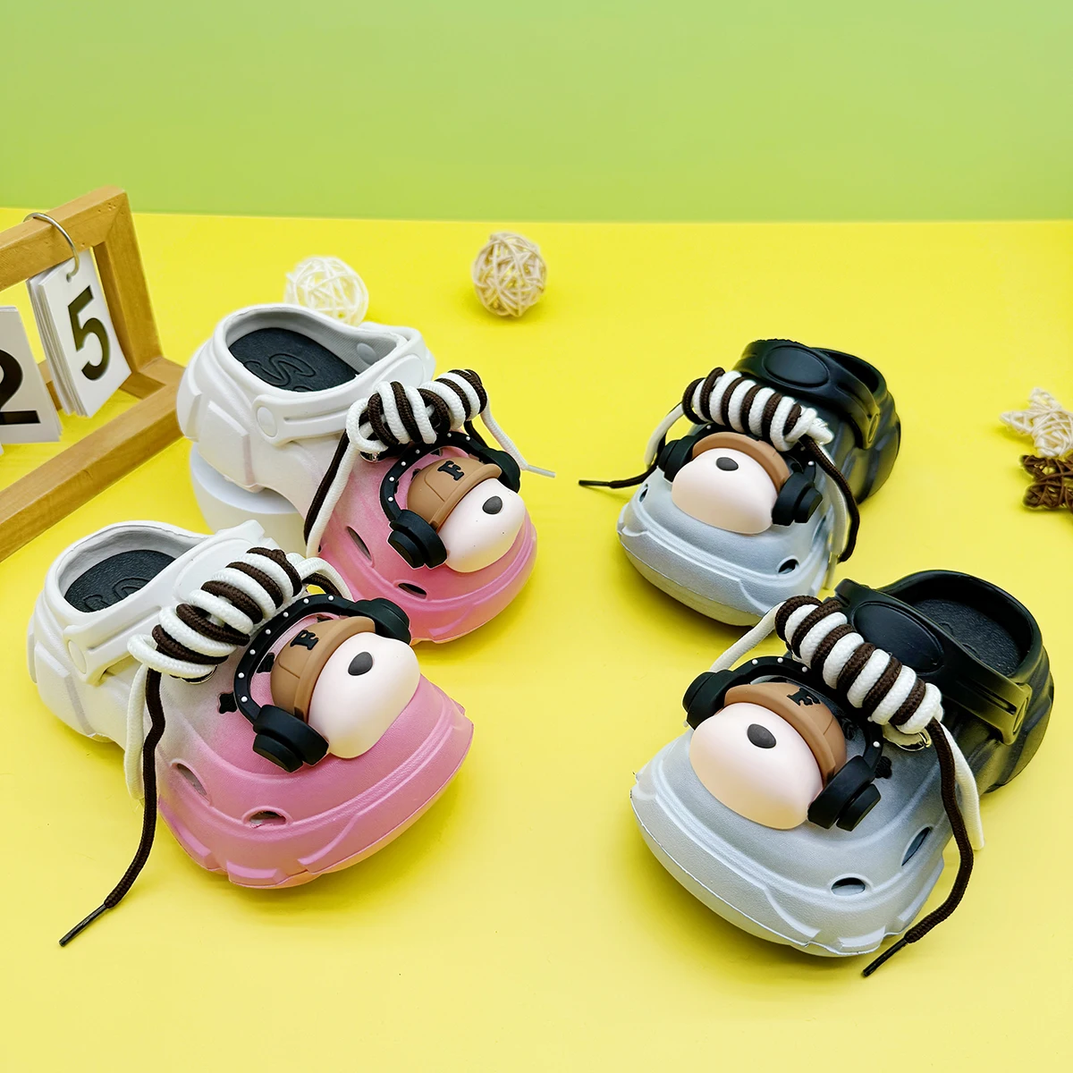 

Cute and Versatile Parent-Child Slippers for Boys and Girls, New Cartoon Headphone Dog Hole Shoes, Soft-Soled Non-Slip Closed-Toe Sandals 606