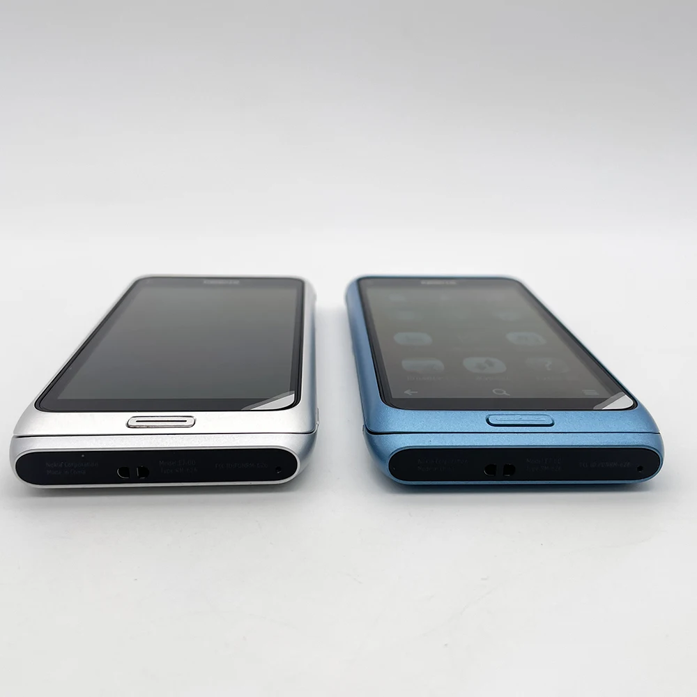 هاتف Nokia E7 الأصلي مصنوع في فنلندا يدعم اللغة الإنجليزية بحالة جيدة