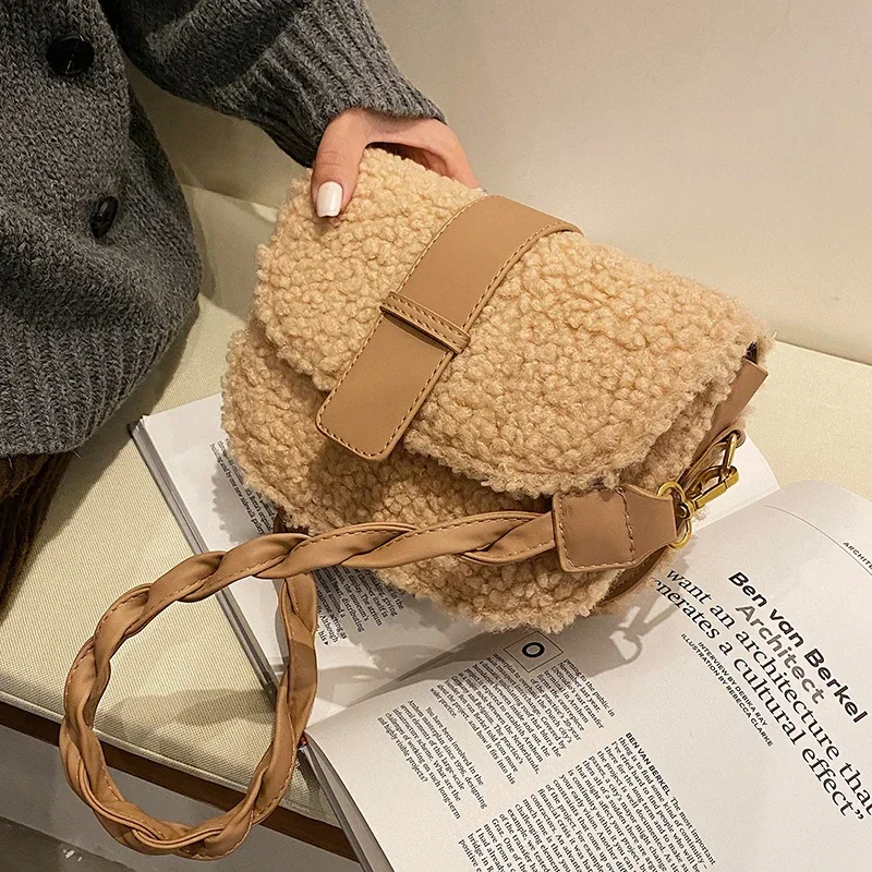 

New Winter Women's Shoulder Bag Messenger Weave Strap Saddle Armpit Bag High Quality Lamb Plush Fur Bag Designer Ladies Handbag