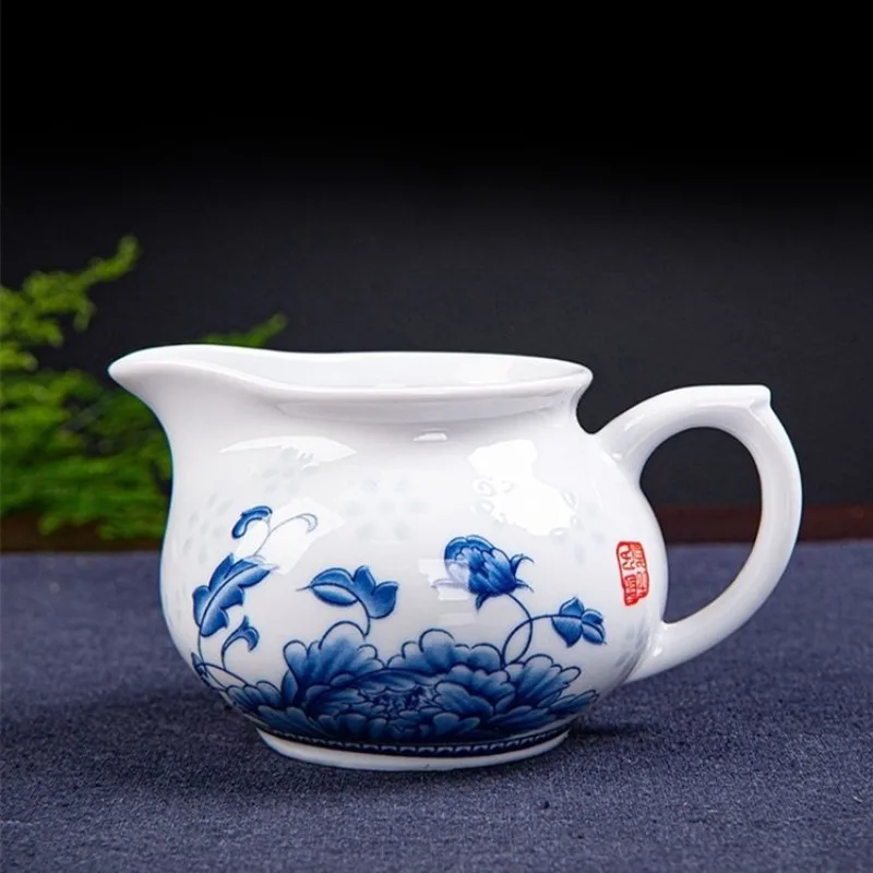 Jingdezhen-Ceramic Tea Jug, Coffee Milk Cup, Chinese Kung Fu Tea Set Accessories, Small Pot, Blue and White Porcelain Teaware