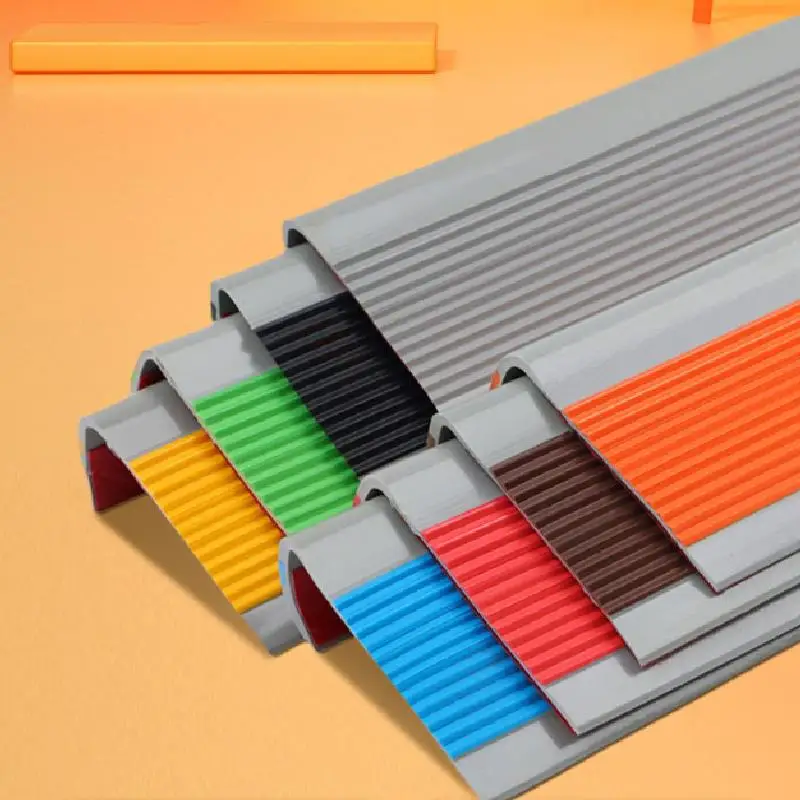 1 m/2 m Teppichunterlage, selbstklebende, rutschfeste Treppenstreifen, PVC, rutschfeste Treppenstufen, Stufenschutz, Teppichtreppen, zuschneidbar, wie erforderlich