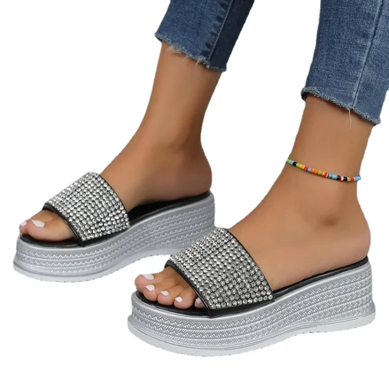 Rhinestone Slippers Women Summer Shoes Ladies Fashion Beach Shoes Designer Slides Woman Casual Comfortable Flip Flops platform