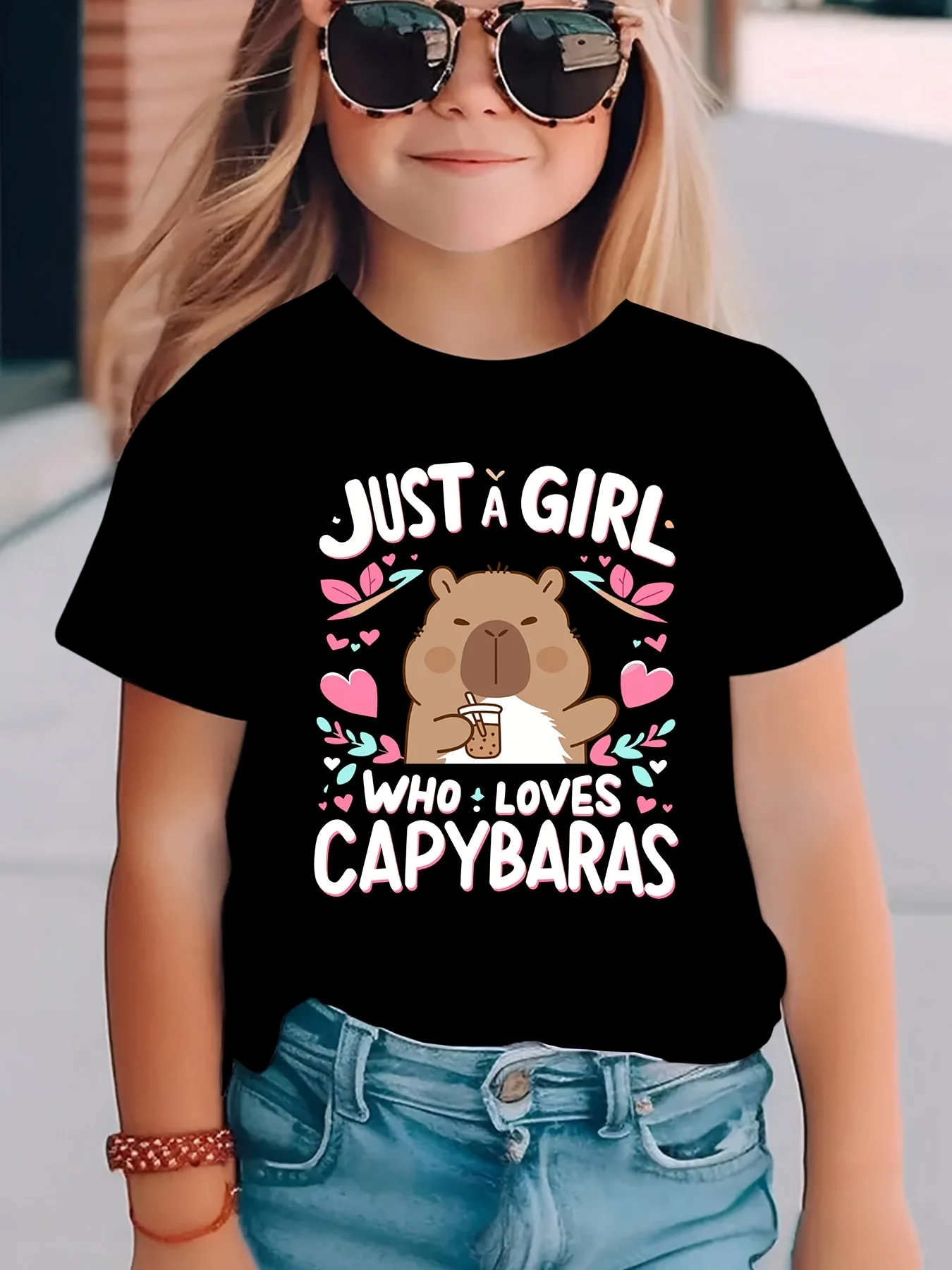 Summer Fashion Children's T-shirt JUST A GIRL WHO LOVES CAPYBARAS with Milk Tea Cartoon Pattern Round Neck Short Sleeved Shirt
