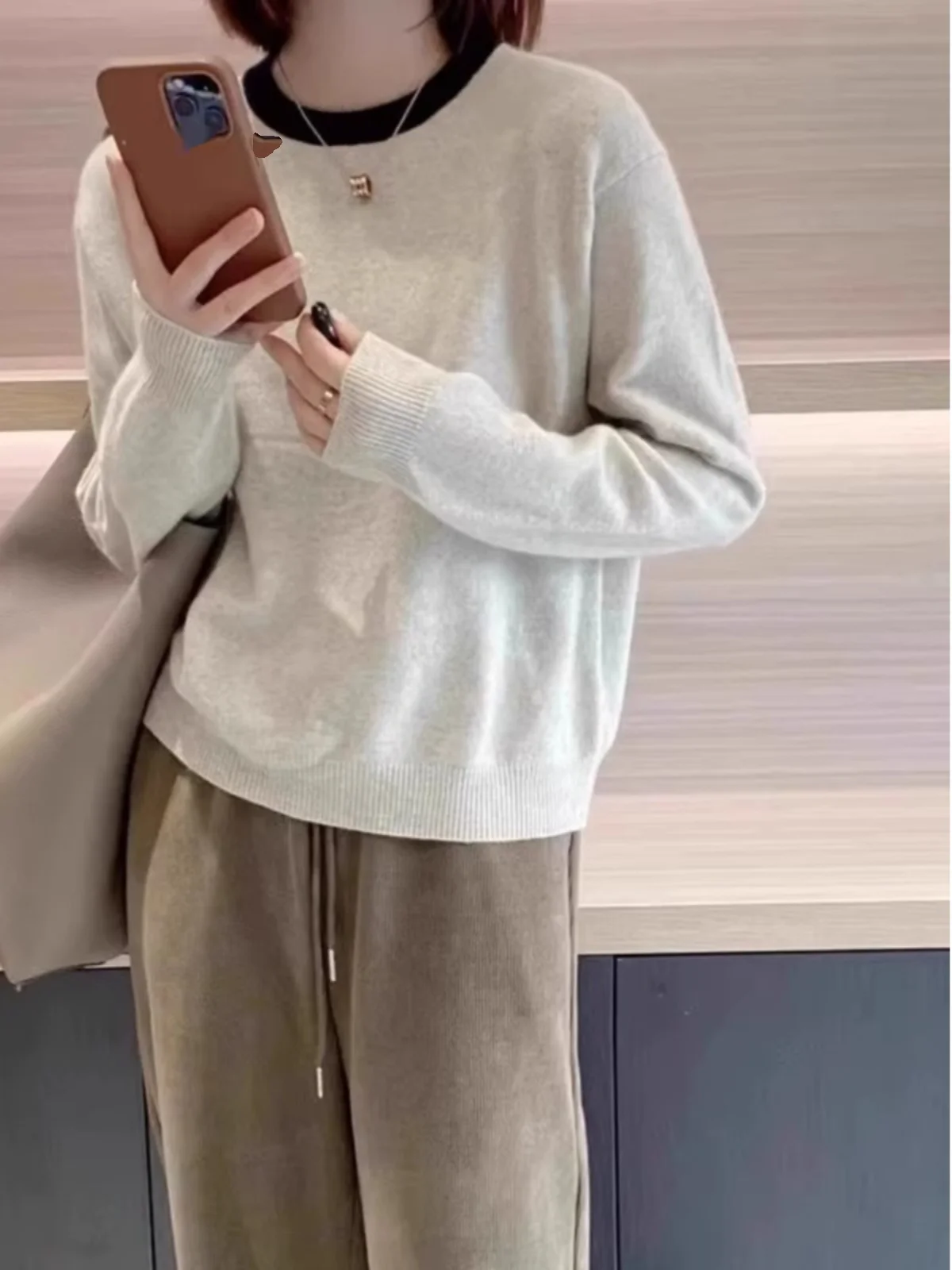 

Модный универсальный свитер с цветными блоками и вышивкой, круглый вырез, свободный крой, женский, осенний сезон, шерстяная смесь, базовый.