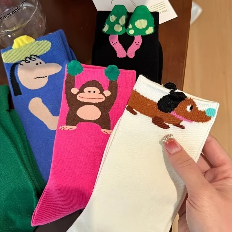 

5-Pairs 3D Cartoon Mid-Crew Socks - Cute Student Socks, Fashionable Versatile Accessory