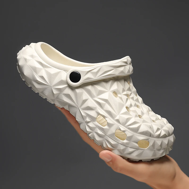 

Durian Hole Slippers Perforated Shoes Kids Boys Girls Shoes Fashionable Versatile Lightweight and Non Slip Sports Beach Sandals