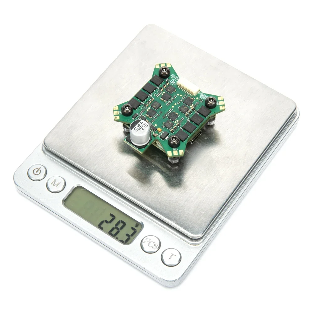 IFlight BLITZ F7 Stack F722 F7 وحدة تحكم في الطيران ث/BLITZ E55 55A BLHELI32 4in1 ESC 2-6S DShot 600 لطائرة RC FPV بدون طيار