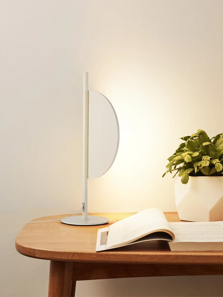 

Creative Nordic Floor Lamp Luxury Minimalist Standing Light for Living Room Sofa Side Decor
