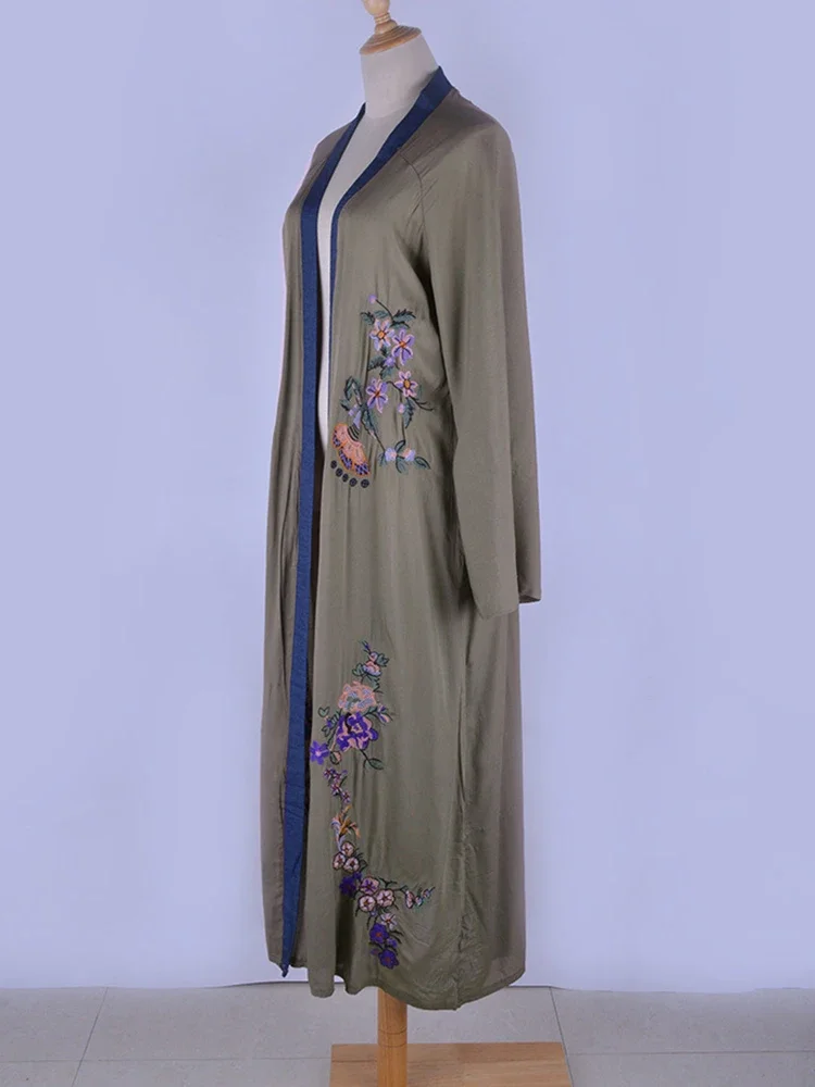 New Floral Embroidery Bikini Cover-Ups Women Beach Cover Up Chic Summer Fashion Female Classic Holiday Open Stitch Beachwear
