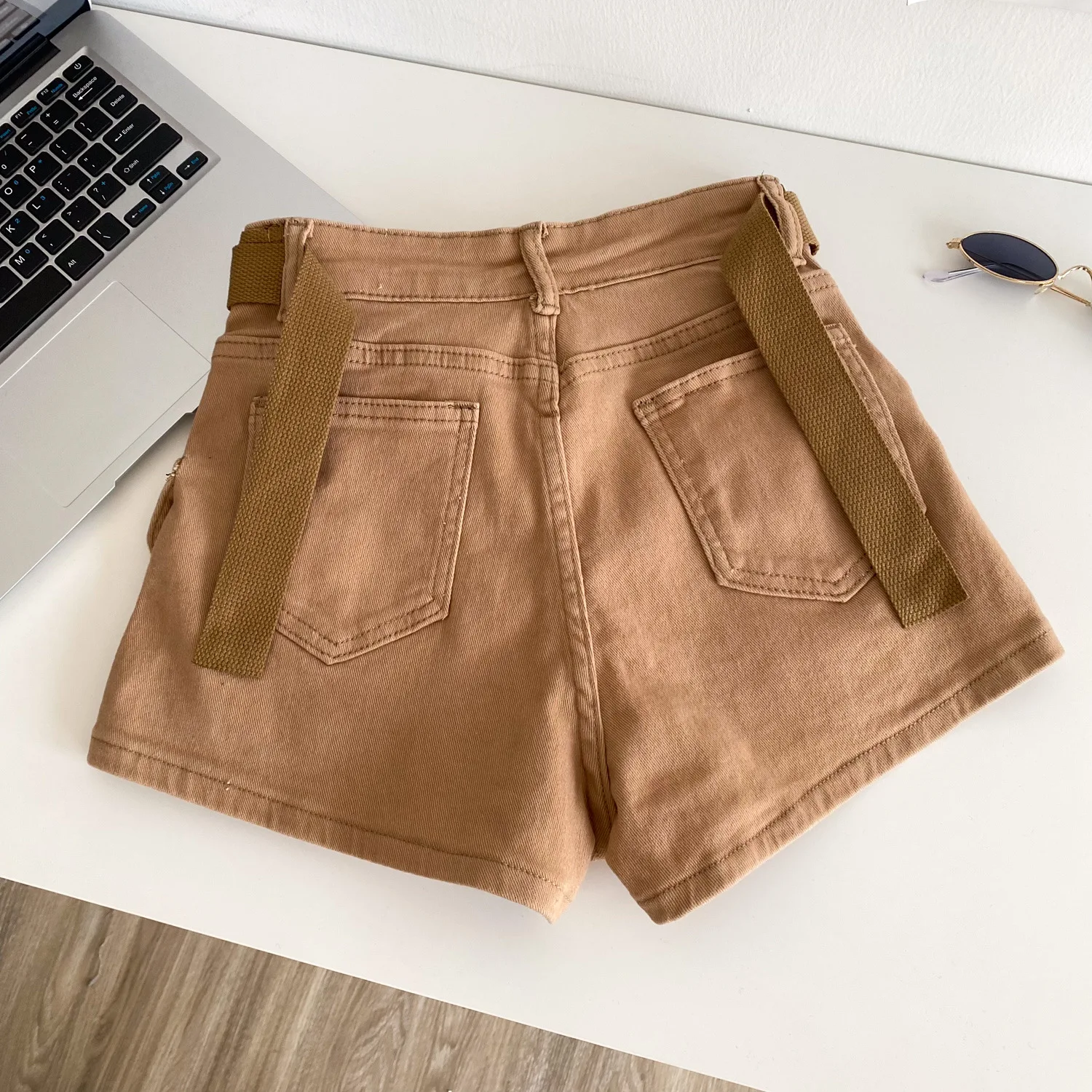 Women Denim Shorts Solid Cargo Short Button Pocket Mini Length Zipper Fly Empire Waist Loose Fit Streetwear Casual 2026 Summer