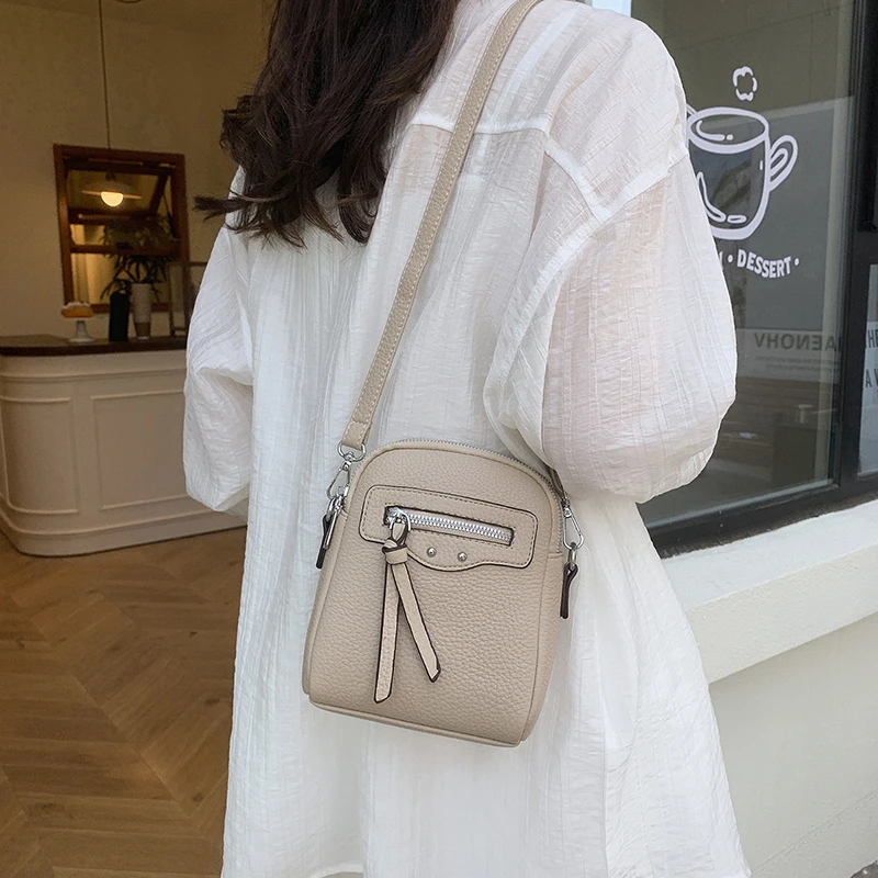 

Casual Versatile Women's PU Leather Single Shoulder Crossbody Bag Simple Fashion Trendy Commuting Storage Small Square Bags