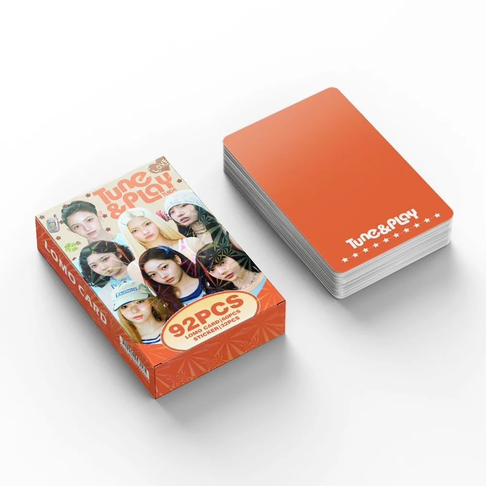92 New Girl Group TUIDE TUNE PLAY Album LOMO Card Photocards Stickers HD Fans Collection Cards Decorative Stickers Present Gifts