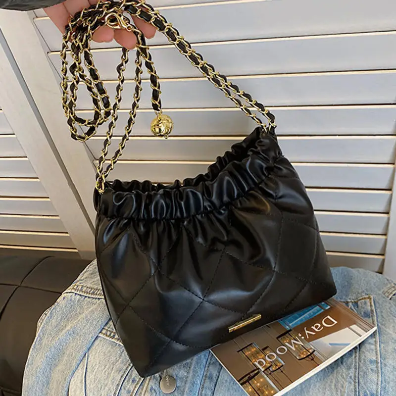 

PU Leather Shoulder Bag For Women Girls Pleated Plaid Crossbody Bucket Large Capacity Tote Handbag Fashion Underarm New