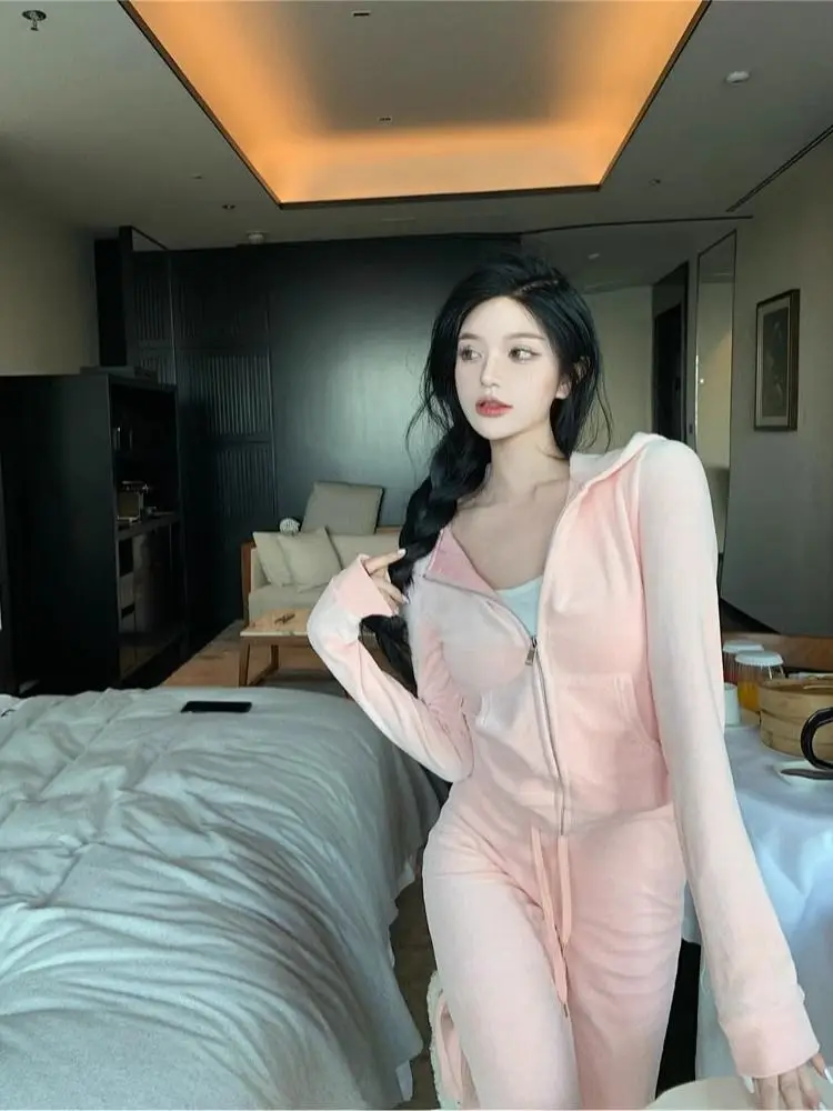 

Casual Pants Suit Women's Spring and Autumn Pink Velvet Hooded Sweatshirt Jacket Straight Leg Pants Two-piece Set Female Clothes