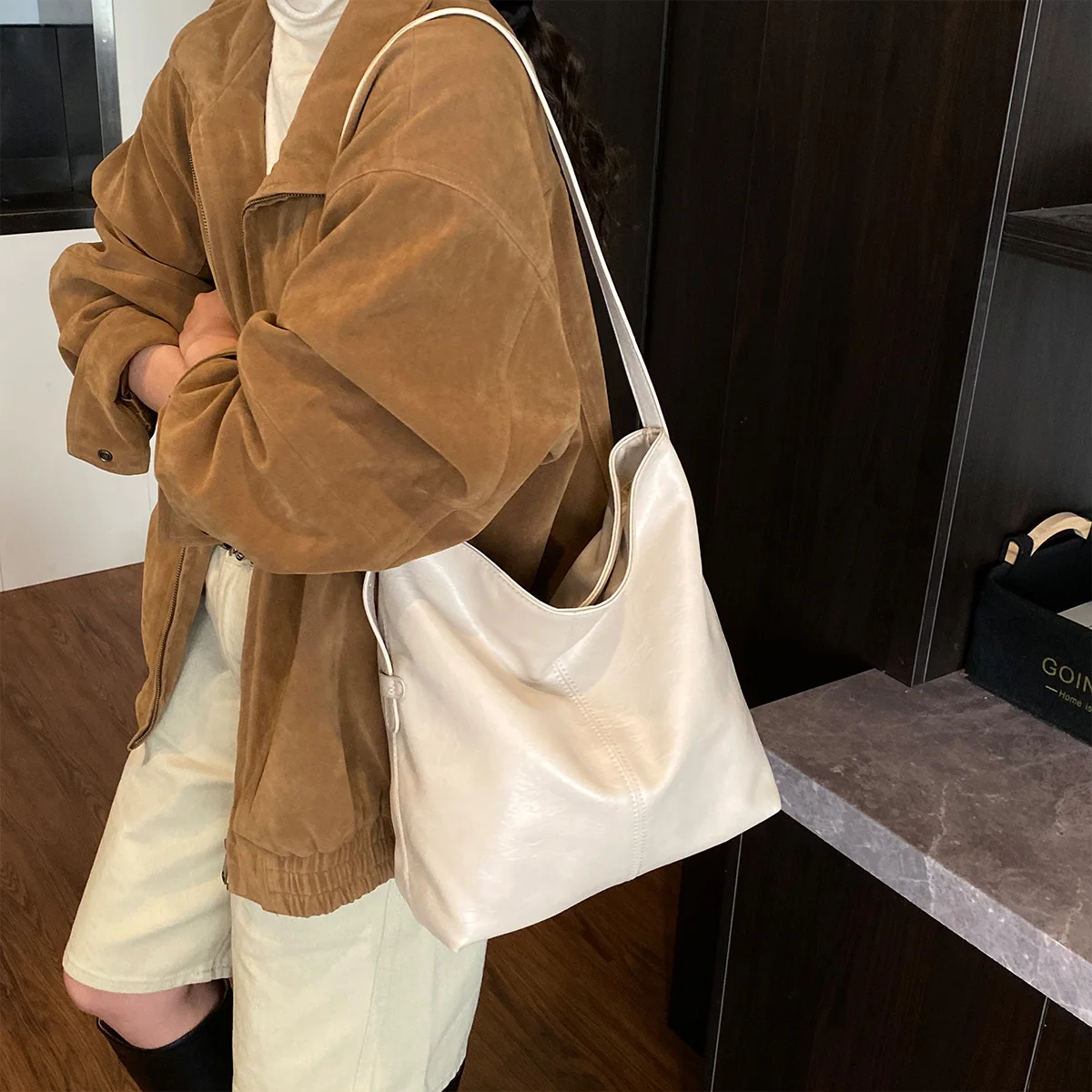 

Женская элегантная сумка через плечо с геометрической вышивкой, легкая сумка из искусственной кожи со съемным ремешком и ручкой-клапаном для повседневного использования, сумка