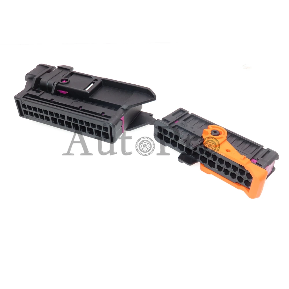 1 zestaw 28 otworów 1K0937722 1K0837702 Auto Composite Connector 1813113-1 1813108-1 przewód samochodowy gniazdo kablowe niezamknięty Adapter