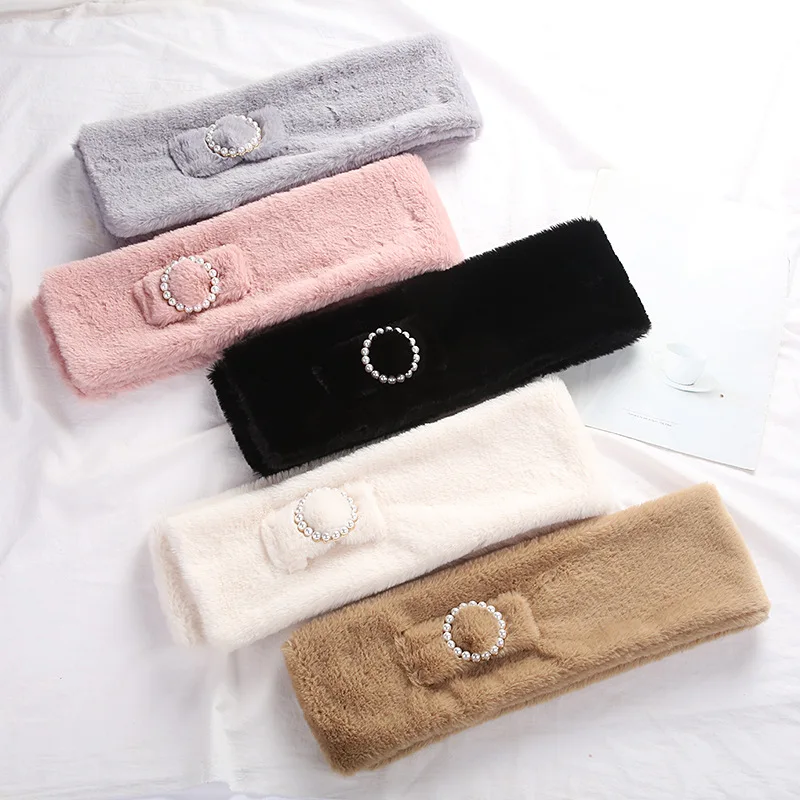 Korean Faux Rabbit Fur Collar Pearl Button Cross Plush Scarf Female Winter Double Sided Thick Neck Protection Warm Shawl T40