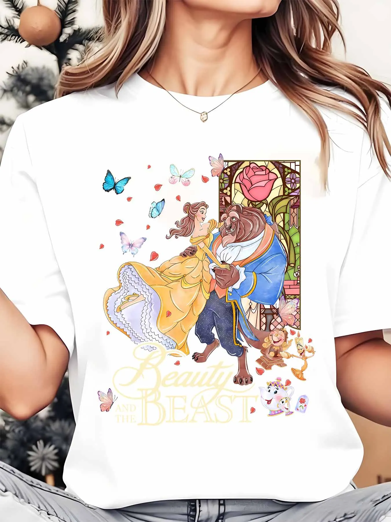 Camiseta de cuello redondo para mujer de Disney, La Bella y la Bestia, Princesa Bella y la Bestia bailando con Mushu y Lumiere, camisetas de verano, camiseta informal cómoda de manga corta unisex