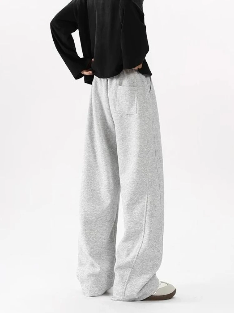 

Versatile Casual Trousers for Men American High Street Inspired Straight Leg Joggers Spring Loose Drape Fit Sporty Comfort Pants