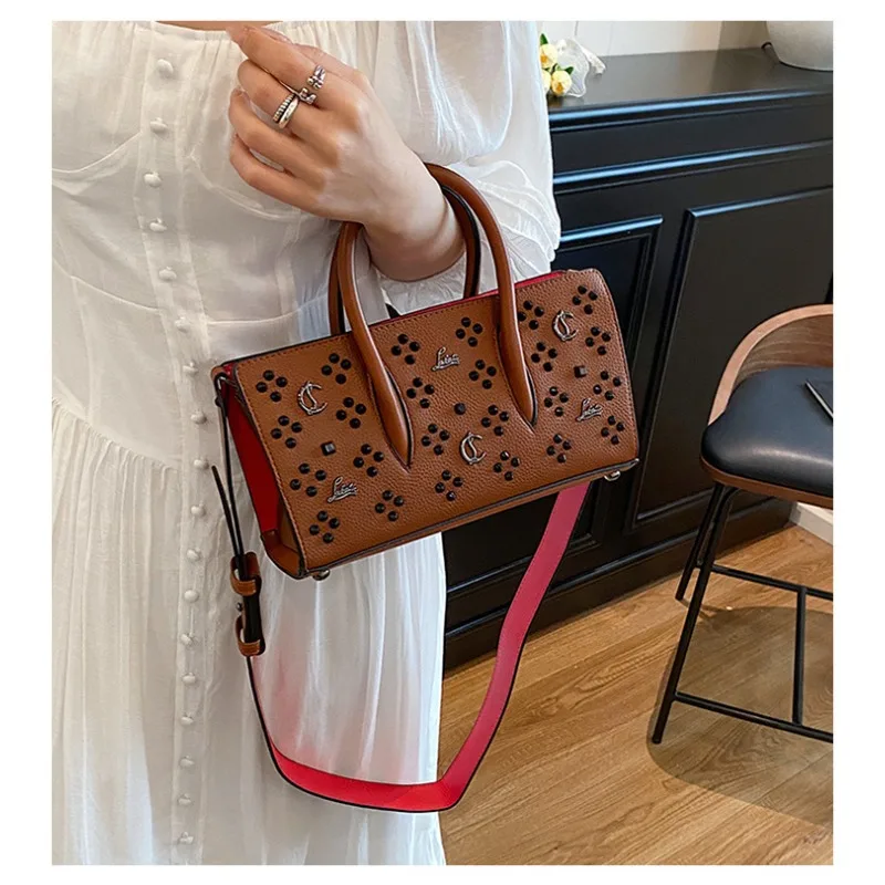 2025 Hollowed-out Tote Bag, Celebrity Style Shopping Bag, Large-capacity Single-shoulder Underarm Crossbody Women's Bag