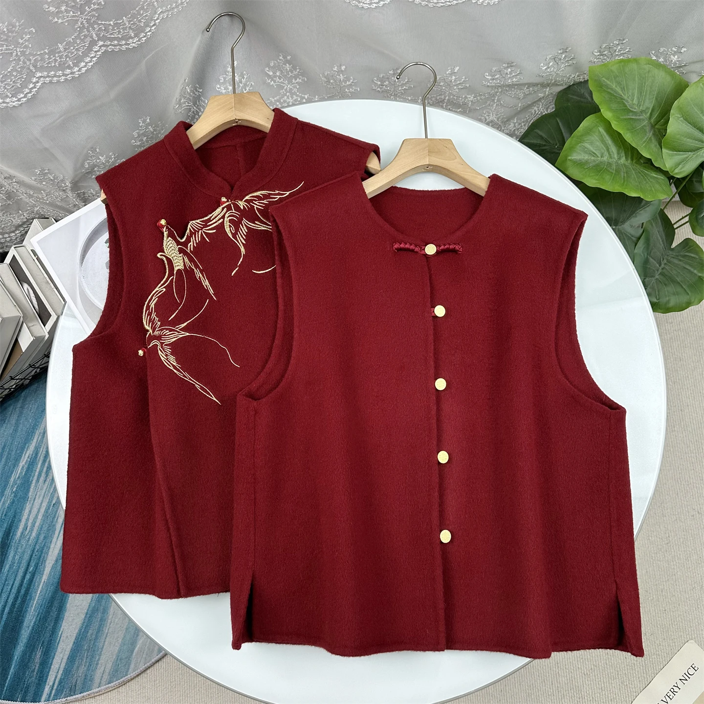 

Новая женская шерстяная жилетка в китайском стиле с воротником-стойкой и асимметричным кроем, модная элегантная верхняя одежда для Нового года