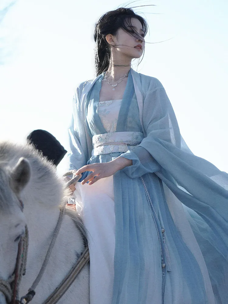 

Новое женское ханьфу Вэй Цзинфэна: синее, в стиле древних костюмов, супер-элегантное, с широкими рукавами, в стиле феи, с юбкой.