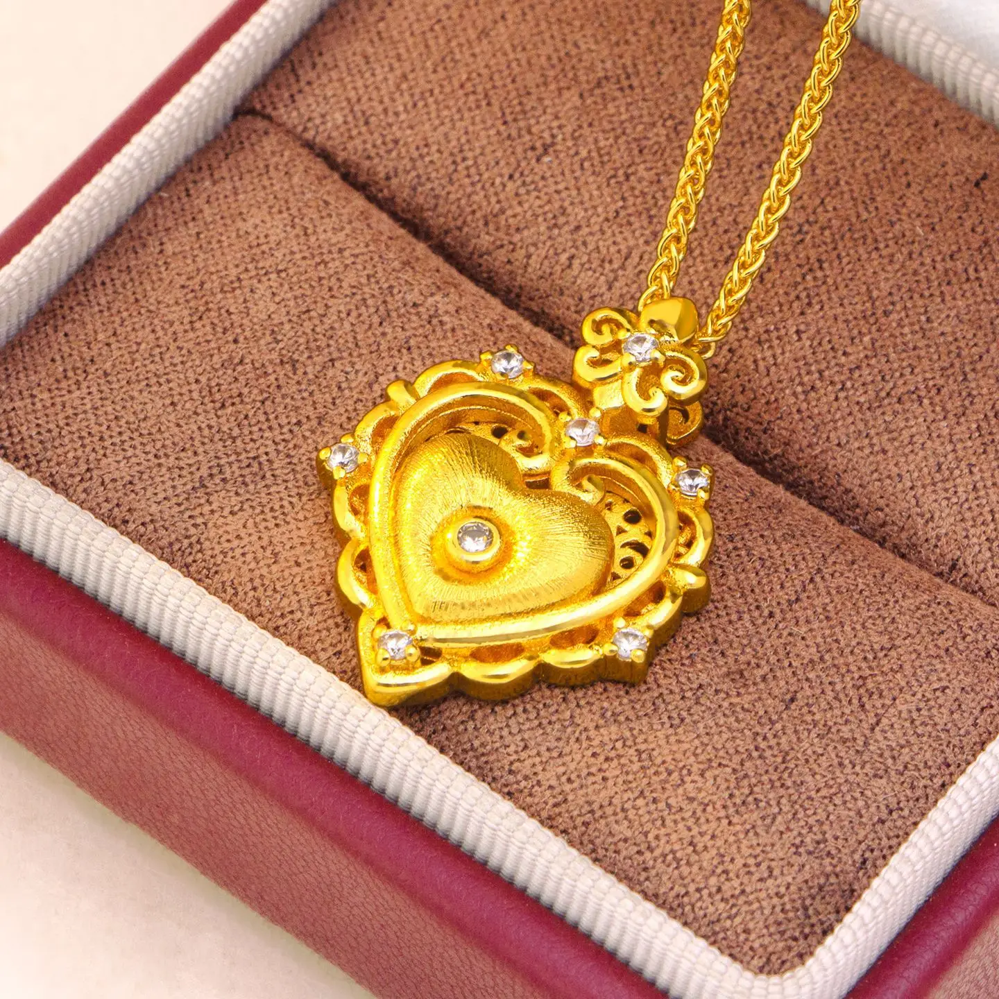 Luxury 24K 9999 Pure Gold real gold Women's wiredrawing drill heart-shaped pendant versatile hollow clavicle chain