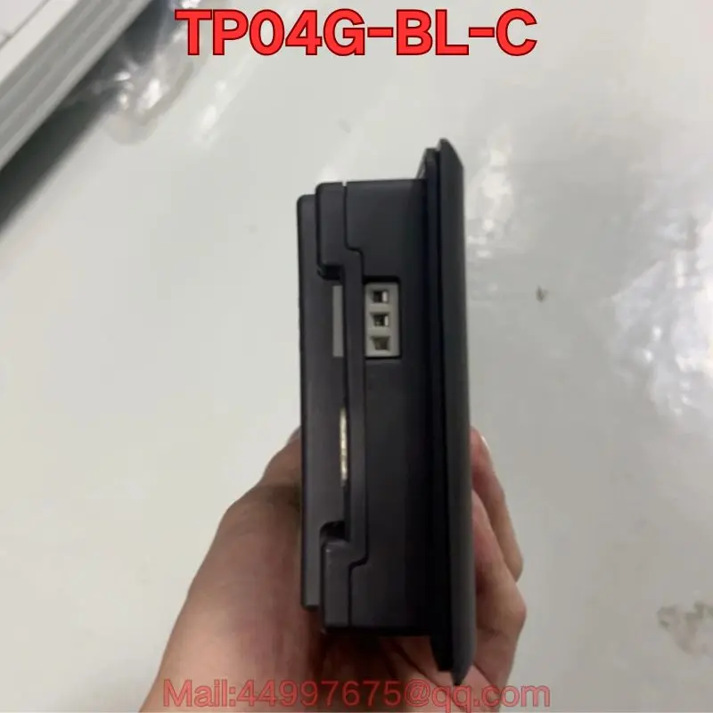 Second-hand TP04G-BL-C text display function test is normal The latest price in 2026