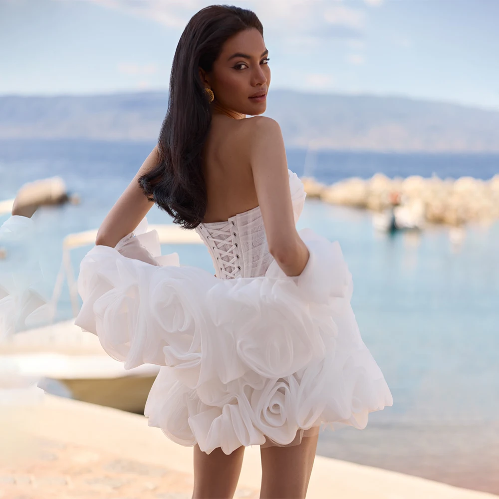 

Sexy Lace Short Prom Dresses Strapless Mini Bridal Gowns Event Formal Party Dress Lace Up Customized Flowers robes de Cocktail