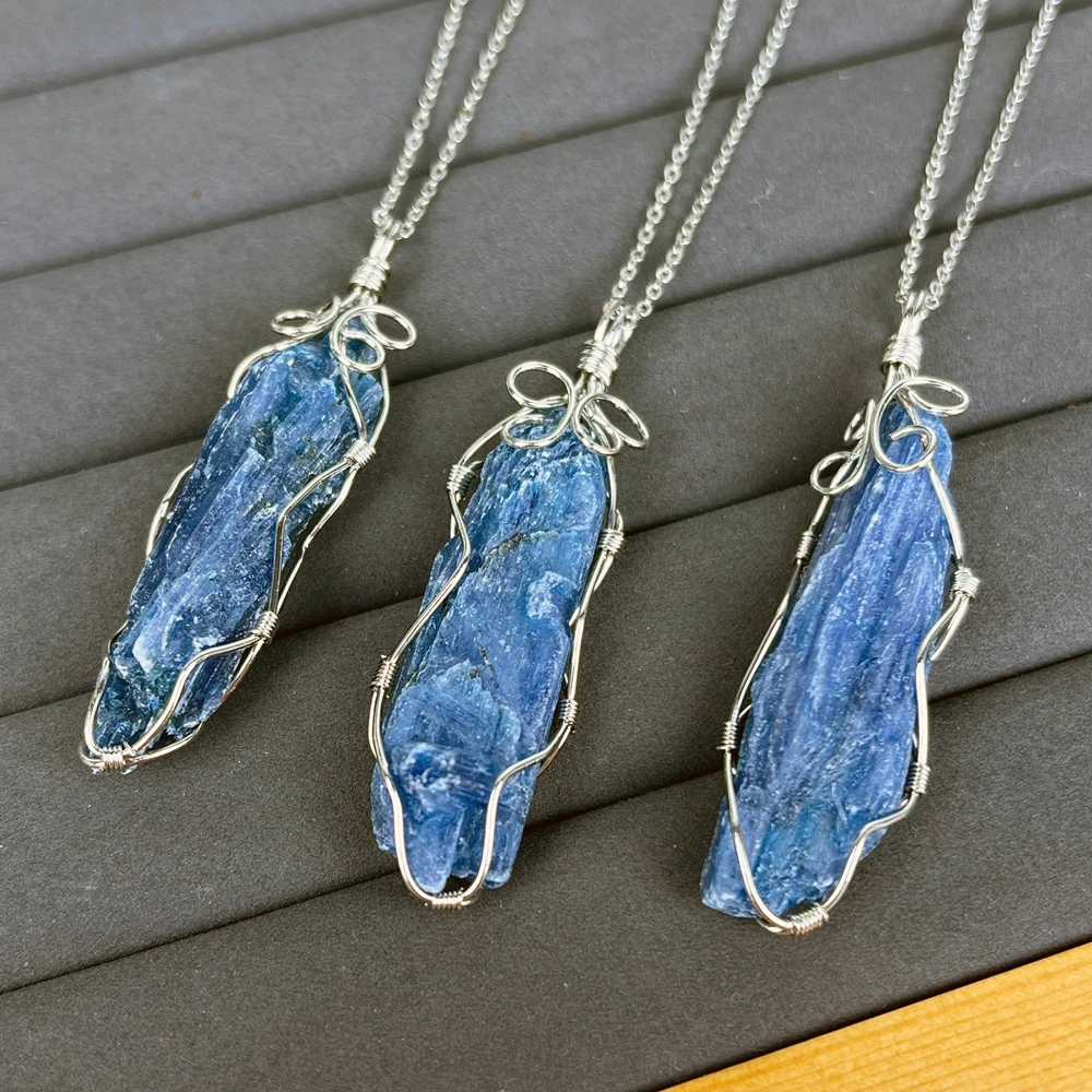 Natural Kyanite Necklace, Handmade Wire Warp Crystal Pendant Necklace for Women, 18 Inches Blue Gemstone Necklace Jewelry