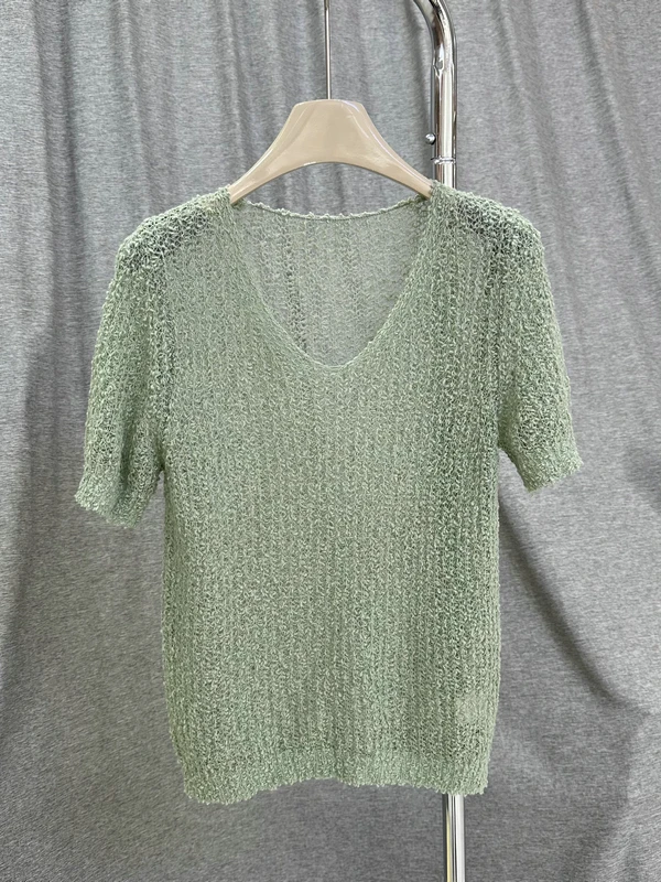 

Корейский стиль: Легкий шерстяной трикотажный топ с V-образным вырезом и ажурными элементами, короткий рукав, для женщин, повседневный, модный, весна-лето