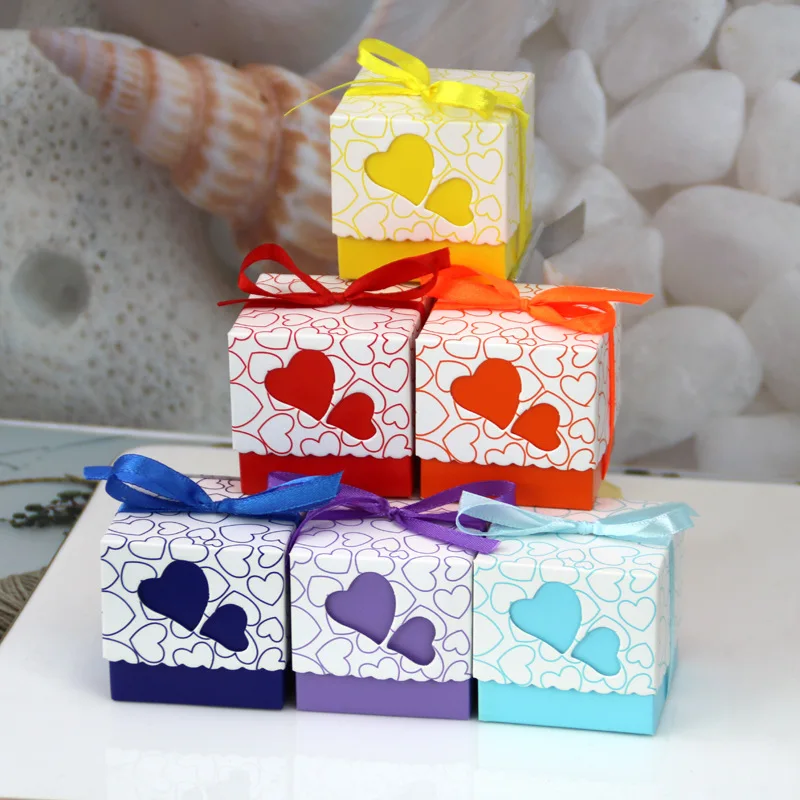 100pcs Heart Hollow Candy Box Baby Shower Paper Sweet Bag Blue Birthday Party Gifts Boxes Baptism Container Gift Box Wholesale