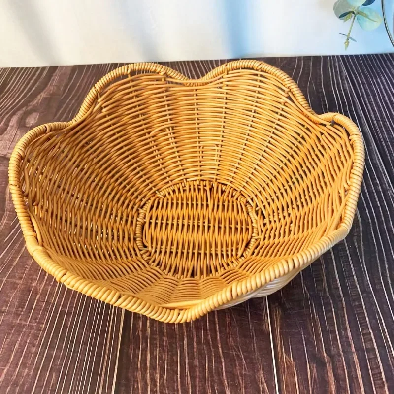 

Vine Shaped Picnic Basket Home Minimalist Outdoor Handmade Woven Basket