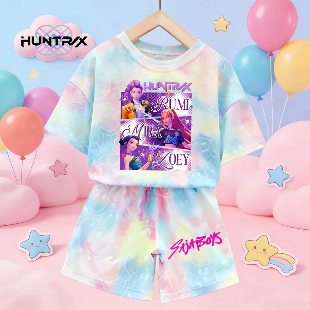 ชุดเสื้อยืดแขนสั้นผ้าฝ้ายเนื้อนุ่มลายหน้ายิ้มน่ารัก Kpop Demon Hunters และกางเกงขายาว ชุดนอนเด็กผู้หญิงสำหรับฤดูร้อน ของขวัญชุดลำลอง