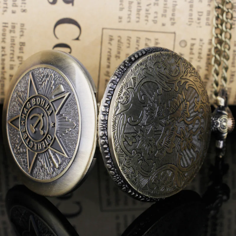 خمر البرونزية المنجل أيقونة تصميم ساعة جيب كوارتز النساء الرجال الساعات تذكارية Relojes دي Bolsillo رمز السوفياتي