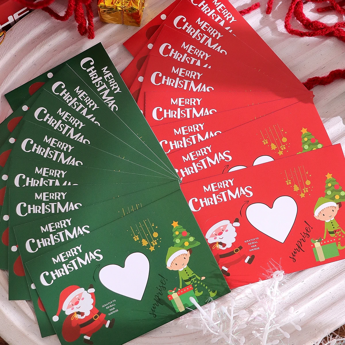10 Stück/20 Stück kreative Glückskratzkarten mit Frohe Weihnachten, niedliches Cartoon-Weihnachtsmann-Design, Überraschungsgrußkarten